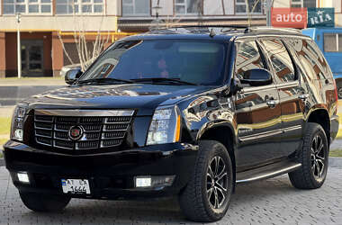 Позашляховик / Кросовер Cadillac Escalade 2007 в Івано-Франківську