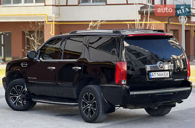 Позашляховик / Кросовер Cadillac Escalade 2007 в Івано-Франківську