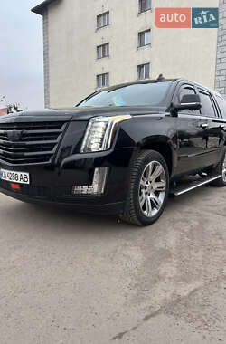 Універсал Cadillac Escalade 2015 в Києві