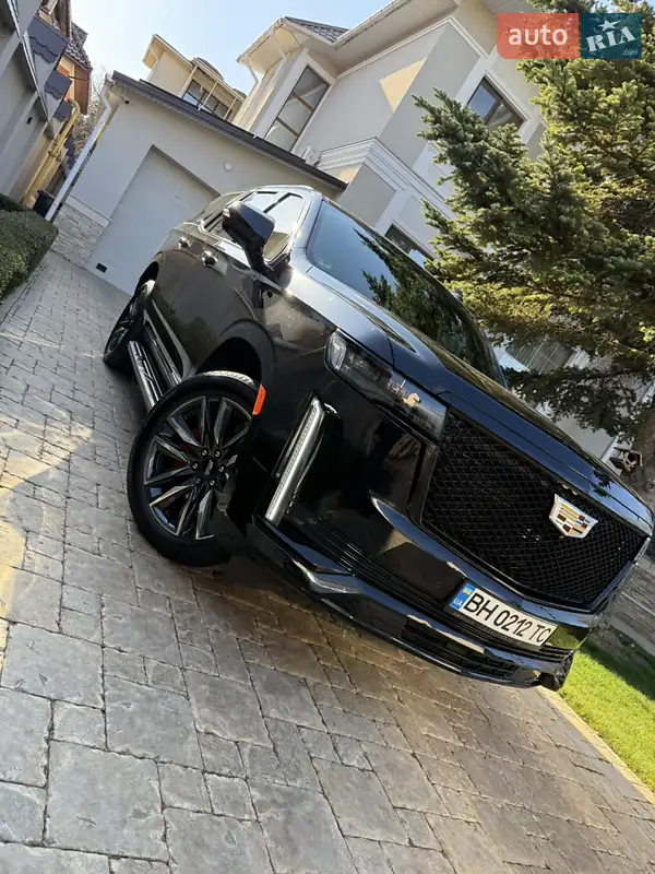 Позашляховик / Кросовер Cadillac Escalade 2021 в 