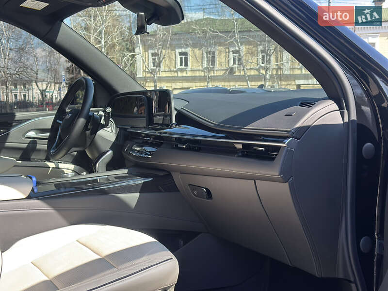 Внедорожник / Кроссовер Cadillac Escalade 2023 в Киеве фото 33 Внедорожник / Кроссовер Cadillac Escalade 2023 в Киеве