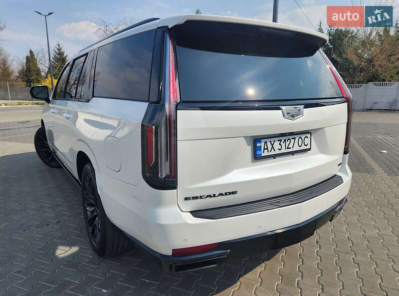 Внедорожник / Кроссовер Cadillac Escalade 2022 в Киеве