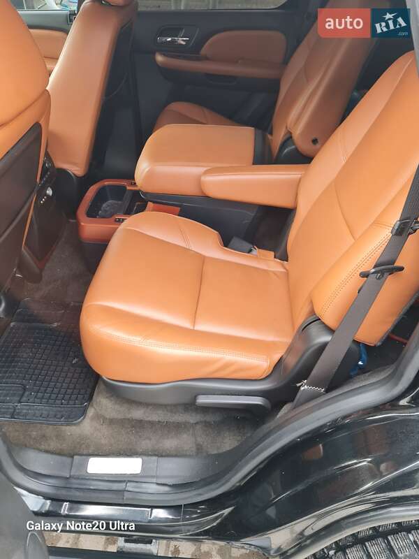 Внедорожник / Кроссовер Cadillac Escalade 2008 в Тернополе