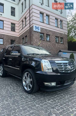 Позашляховик / Кросовер Cadillac Escalade 2008 в 