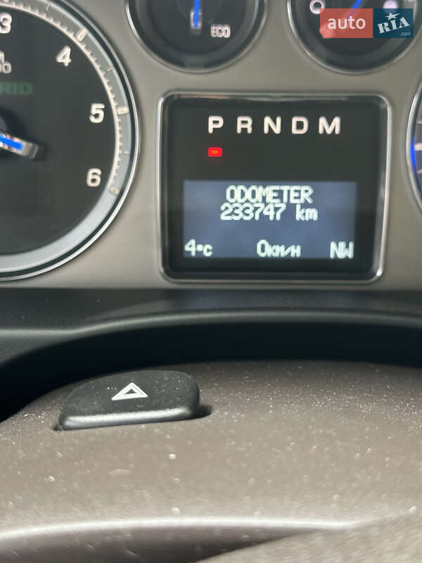 Внедорожник / Кроссовер Cadillac Escalade 2011 в Киеве