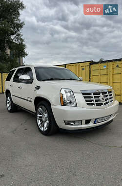 Внедорожник / Кроссовер Cadillac Escalade 2010 в Киеве
