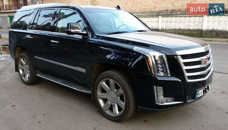 Позашляховик / Кросовер Cadillac Escalade 2017 в Києві