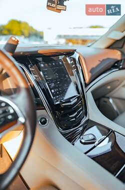 Внедорожник / Кроссовер Cadillac Escalade 2014 в 