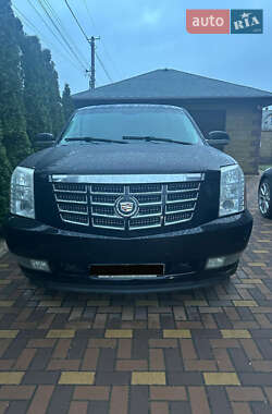 Внедорожник / Кроссовер Cadillac Escalade 2008 в Ровно