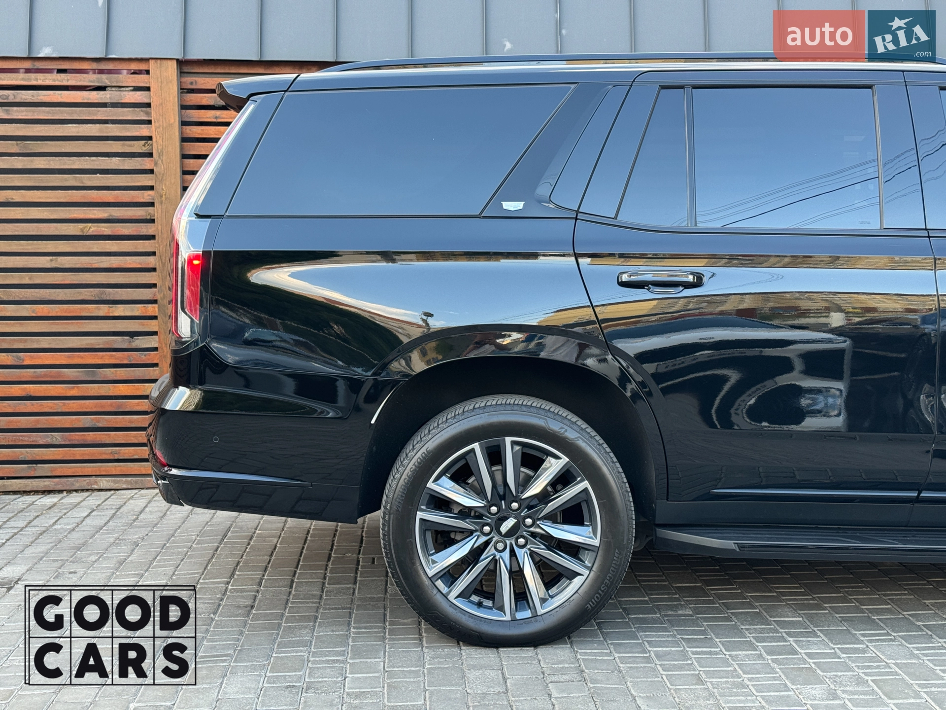 2021 Cadillac Escalade - мініатюра 12