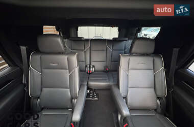 Внедорожник / Кроссовер Cadillac Escalade 2021 в 