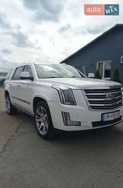 Позашляховик / Кросовер Cadillac Escalade 2016 в Чернігові