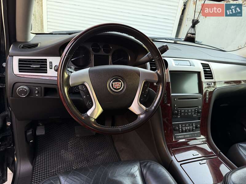 Внедорожник / Кроссовер Cadillac Escalade 2007 в Одессе