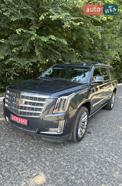 Внедорожник / Кроссовер Cadillac Escalade 2018 в 