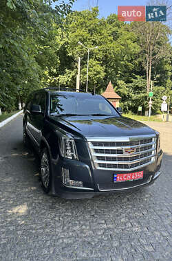 Внедорожник / Кроссовер Cadillac Escalade 2018 в 