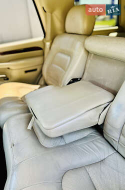 Внедорожник / Кроссовер Cadillac Escalade 2001 в 