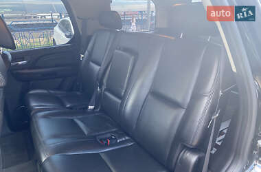 Внедорожник / Кроссовер Cadillac Escalade 2008 в 