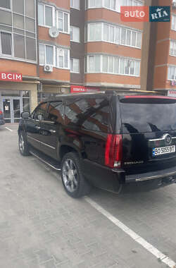 Внедорожник / Кроссовер Cadillac Escalade 2008 в 