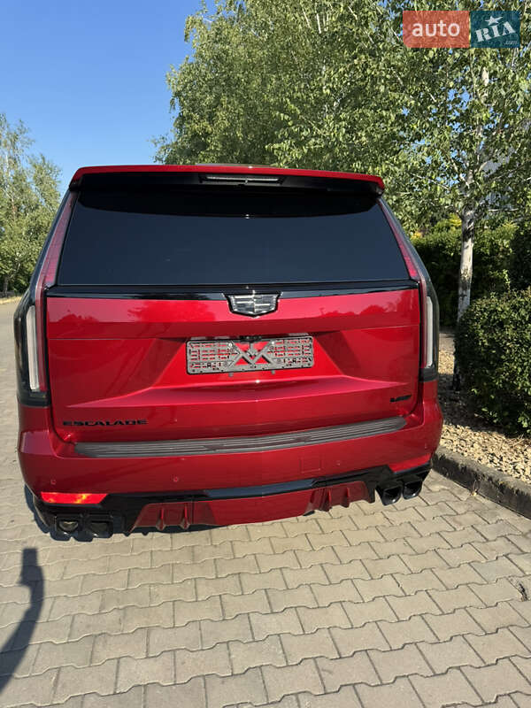Универсал Cadillac Escalade 2024 в Одессе