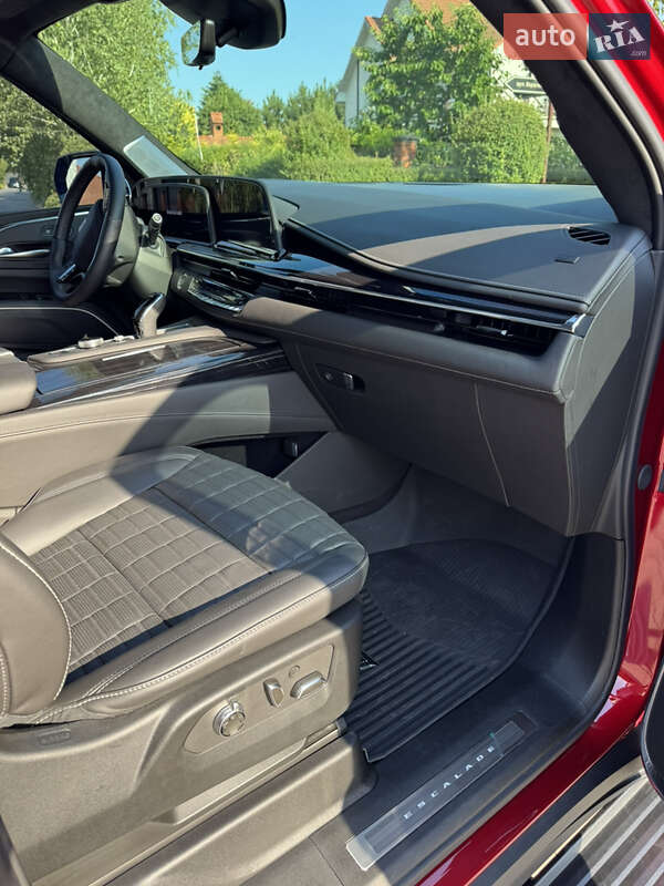 Универсал Cadillac Escalade 2024 в Одессе