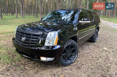 Внедорожник / Кроссовер Cadillac Escalade 2008 в Чернигове