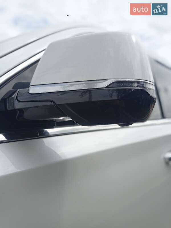 Позашляховик / Кросовер Cadillac Escalade 2016 в Чернігові фото 18 Позашляховик / Кросовер Cadillac Escalade 2016 в Чернігові