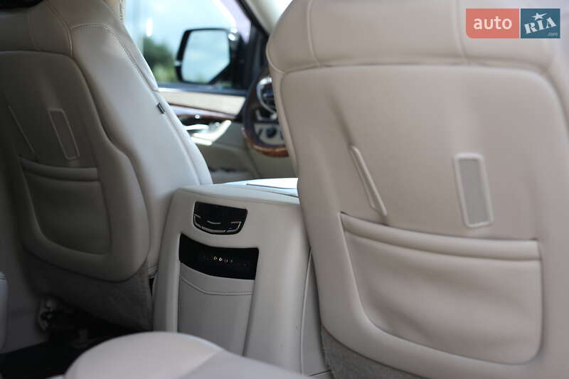 Внедорожник / Кроссовер Cadillac Escalade 2014 в Львове фото 16 Внедорожник / Кроссовер Cadillac Escalade 2014 в Львове