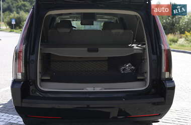 Внедорожник / Кроссовер Cadillac Escalade 2014 в 