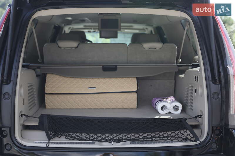 Внедорожник / Кроссовер Cadillac Escalade 2014 в Львове фото 29 Внедорожник / Кроссовер Cadillac Escalade 2014 в Львове