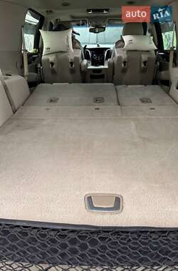 Внедорожник / Кроссовер Cadillac Escalade 2014 в 