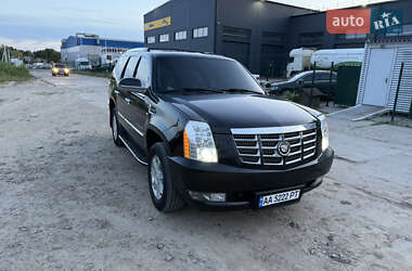 Внедорожник / Кроссовер Cadillac Escalade 2006 в 