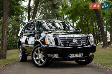 Позашляховик / Кросовер Cadillac Escalade 2008 в Києві