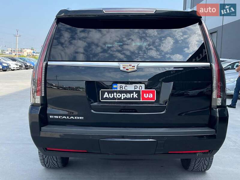 Внедорожник / Кроссовер Cadillac Escalade 2017 в Львове