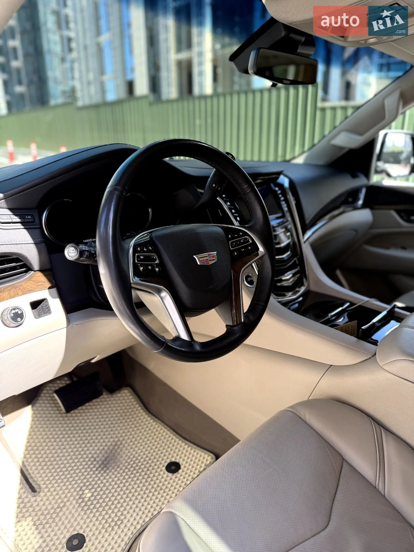 2017 Cadillac Escalade - мініатюра 13