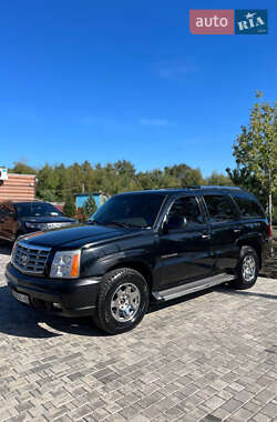 Внедорожник / Кроссовер Cadillac Escalade 2005 в Белогородке