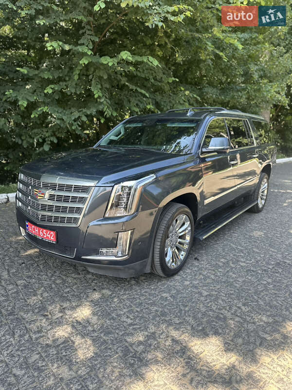 Позашляховик / Кросовер Cadillac Escalade 2018 в Чернівцях фото 5 Позашляховик / Кросовер Cadillac Escalade 2018 в Чернівцях