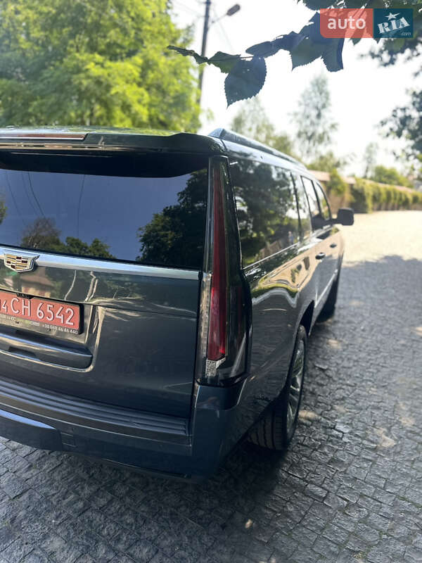 Позашляховик / Кросовер Cadillac Escalade 2018 в Чернівцях фото 10 Позашляховик / Кросовер Cadillac Escalade 2018 в Чернівцях
