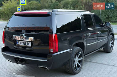 Внедорожник / Кроссовер Cadillac Escalade 2013 в 