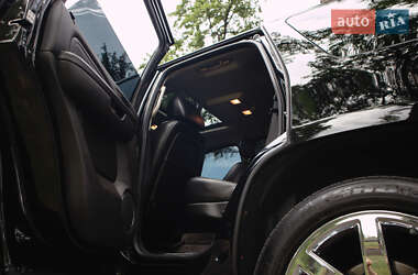 Позашляховик / Кросовер Cadillac Escalade 2008 в 
