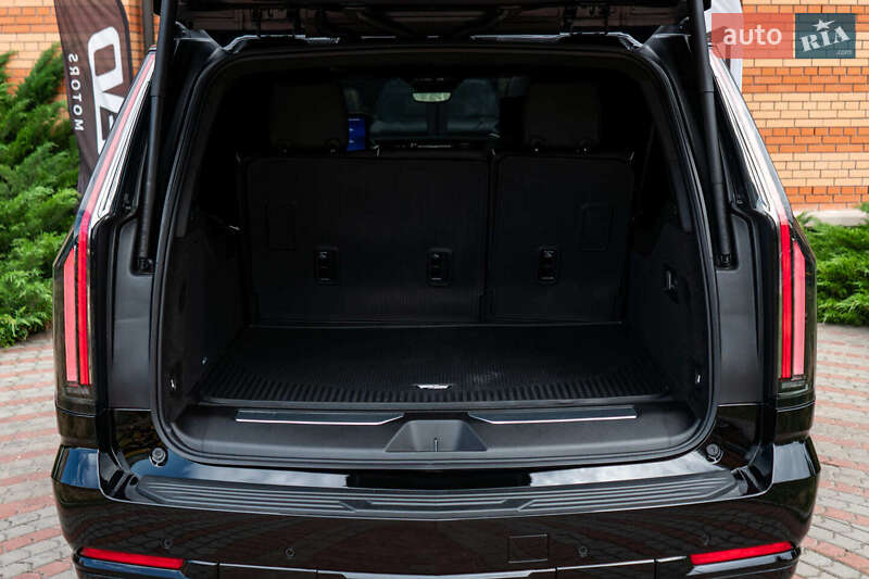 Внедорожник / Кроссовер Cadillac Escalade 2025 в Киеве