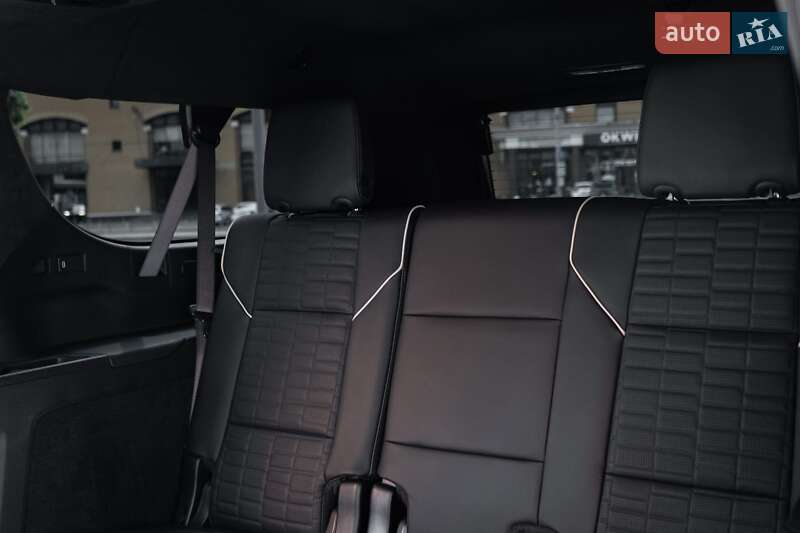 Внедорожник / Кроссовер Cadillac Escalade 2025 в Киеве