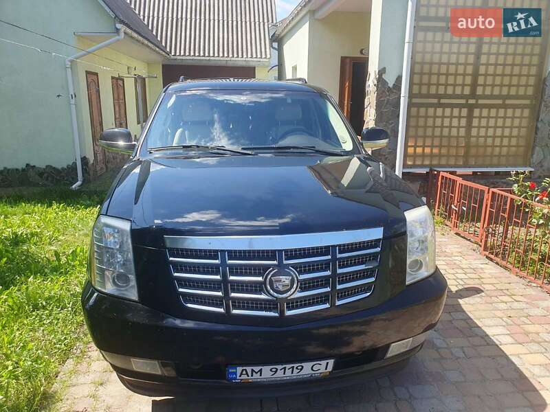 Внедорожник / Кроссовер Cadillac Escalade 2007 в Черкассах