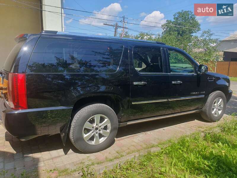 Внедорожник / Кроссовер Cadillac Escalade 2007 в Черкассах