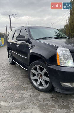 Внедорожник / Кроссовер Cadillac Escalade 2007 в 