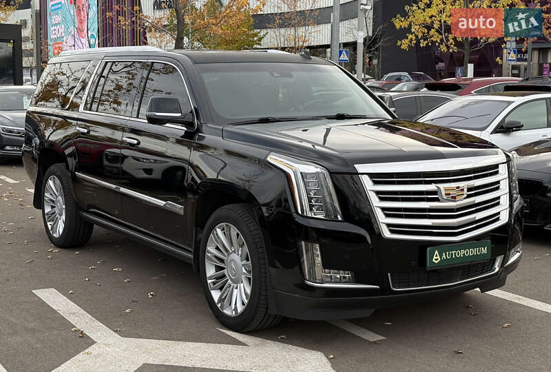 Внедорожник / Кроссовер Cadillac Escalade 2015 в Киеве