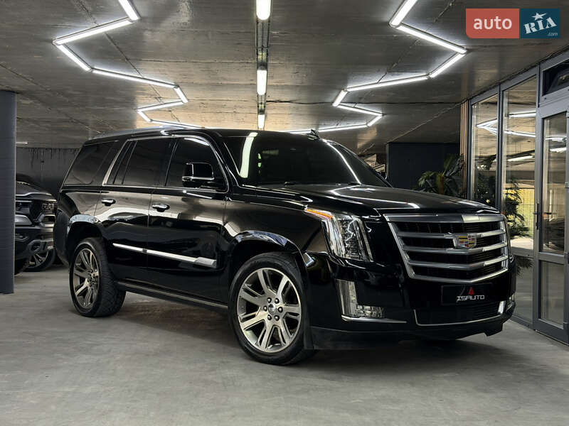 Внедорожник / Кроссовер Cadillac Escalade 2015 в Одессе