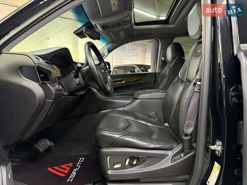 Внедорожник / Кроссовер Cadillac Escalade 2015 в Одессе