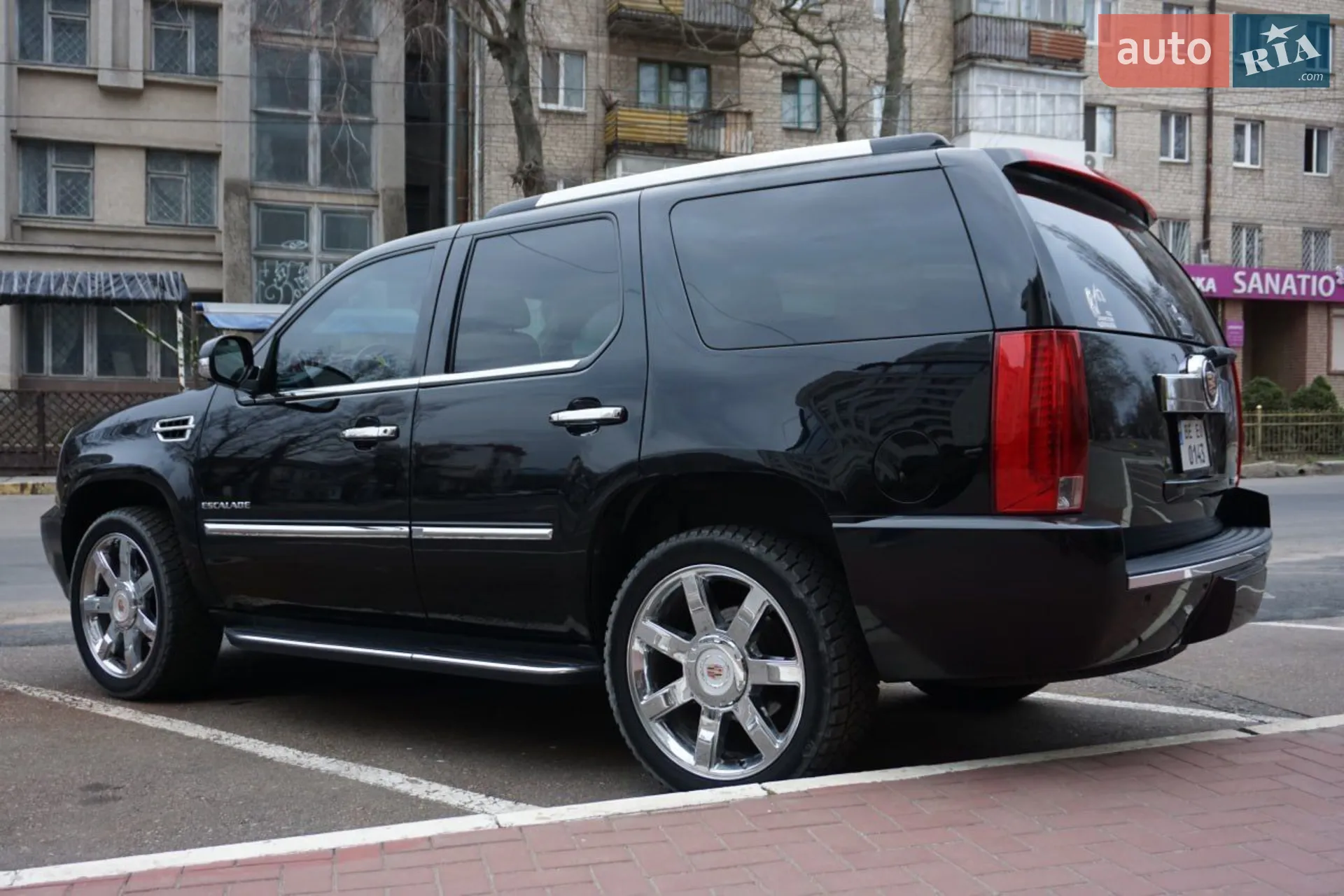 2013 Cadillac Escalade - мініатюра 4