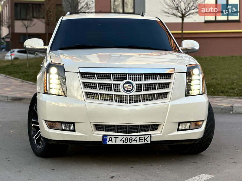 Позашляховик / Кросовер Cadillac Escalade 2013 в Тернополі фото 3 Позашляховик / Кросовер Cadillac Escalade 2013 в Тернополі