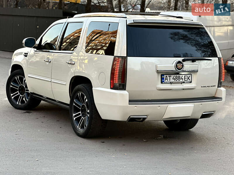 Позашляховик / Кросовер Cadillac Escalade 2013 в Тернополі фото 14 Позашляховик / Кросовер Cadillac Escalade 2013 в Тернополі